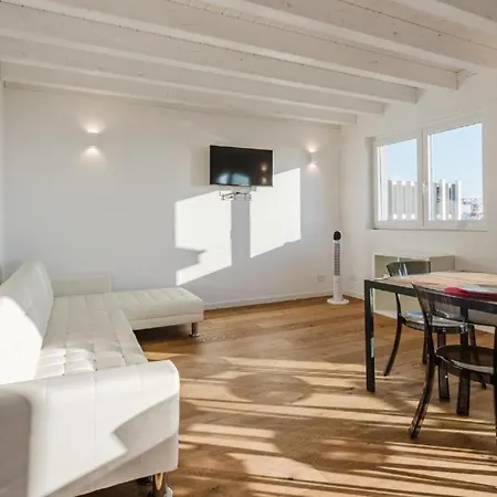 Casanova Bluelife * טריאסטה