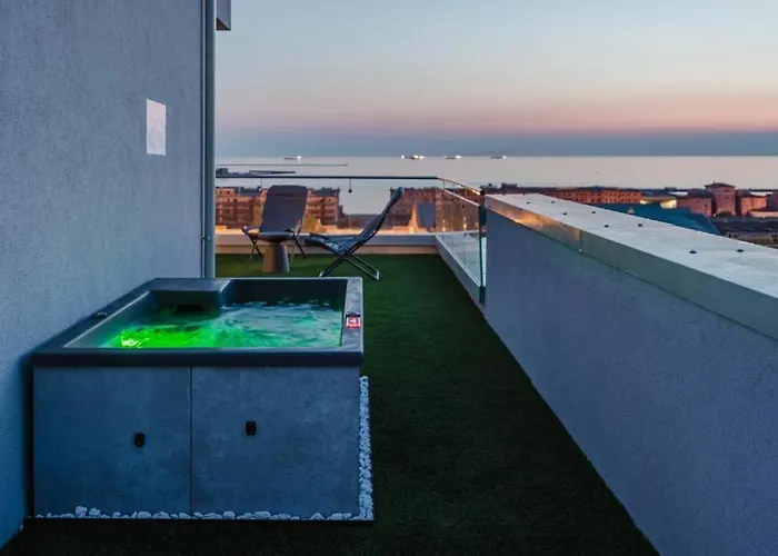 Casanova Bluelife Apartment Trieste